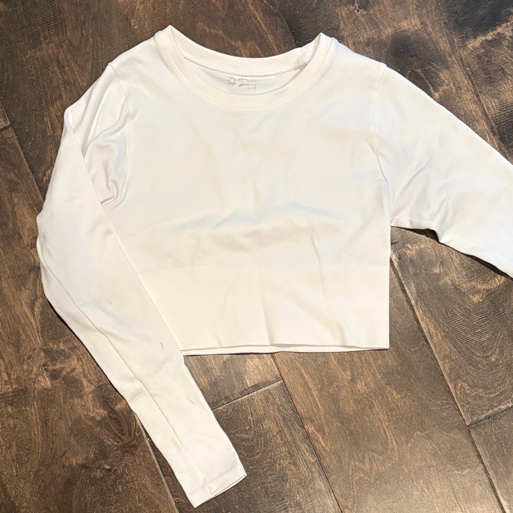 Aerie Cream Long Sleeve Crop Top